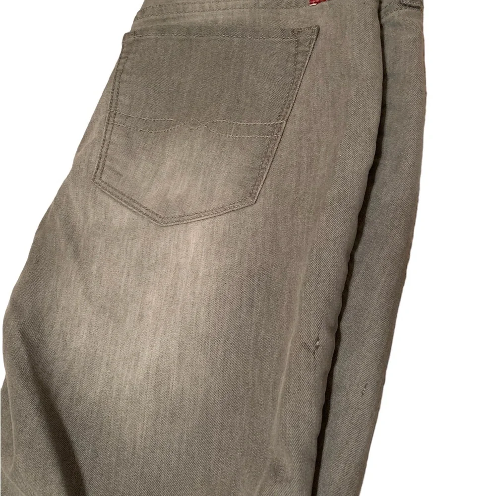 NWOT Lucky Brand Charlie Super Skinny. Size 4/27. Light gray. - Picture 4 of 12